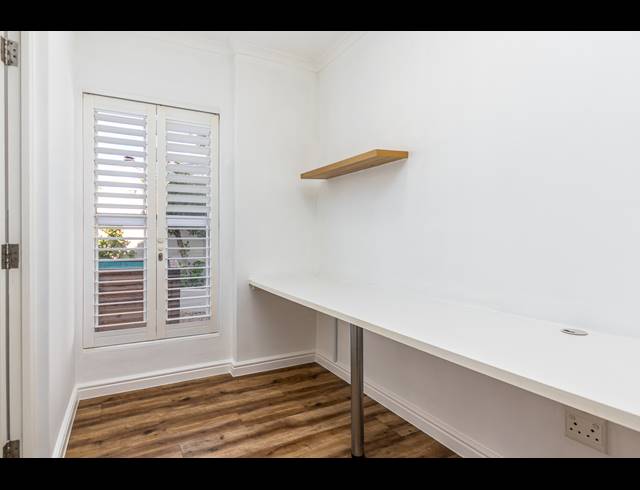 4 BEDROOM FREESTANDING FOR SALE IN SUNNINGDALE
